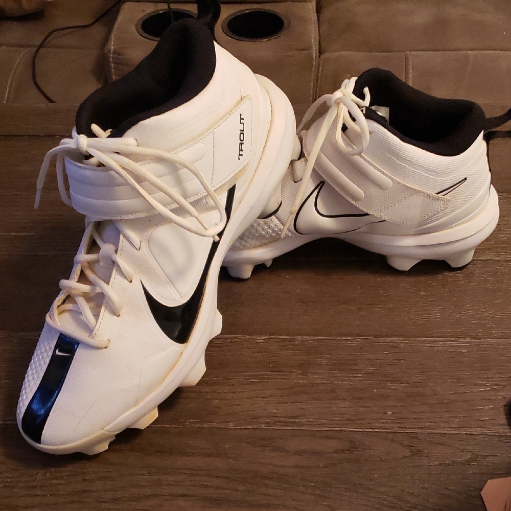 Nike Force Trout Baseball Cleats Model CT0828-102 size 11
